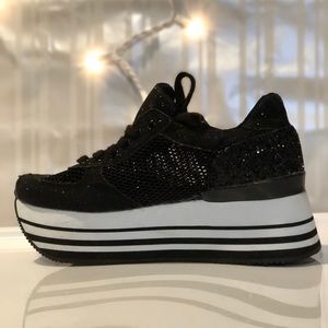 Mesh sparkle platform sneakers